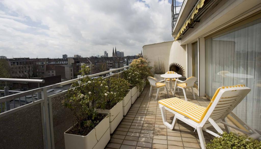 Hotel Terminus Düsseldorf Exterior foto